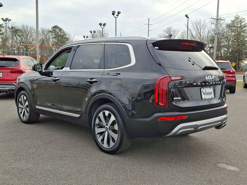Used 2022 Kia Telluride S image 28
