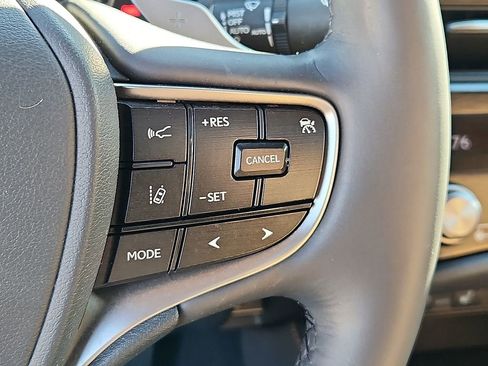 Used 2023 Lexus ES 250 w/ Premium Package image 23