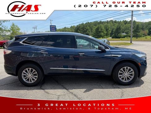 Used 2023 Buick Enclave Essence AWD/4WD image 8