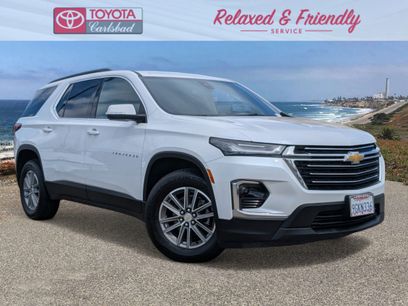 Used 2023 Chevrolet Traverse LT