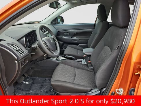Used 2025 Mitsubishi Outlander Sport AWD image 22