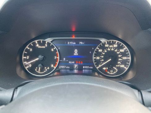 Used 2025 Nissan Altima 2.5 SV FWD image 14