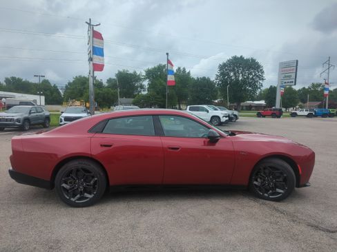 New 2026 Dodge Charger R/T AWD/4WD image 4