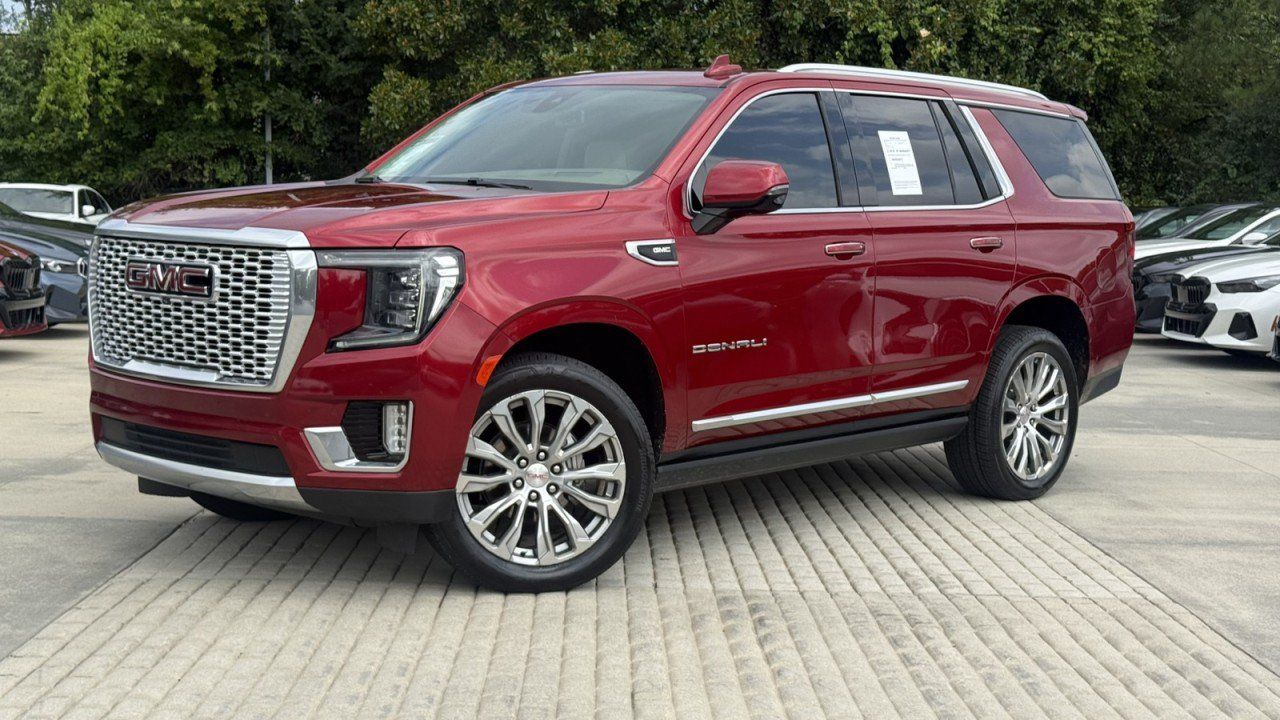 Used 2022 GMC Yukon Denali RWD image 1