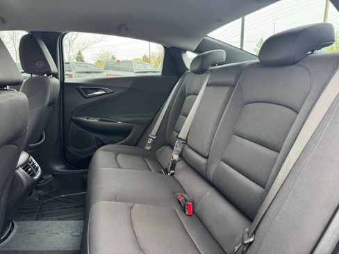 Used 2025 Chevrolet Malibu LT FWD image 27