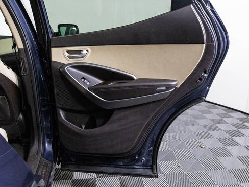 Used 2017 Hyundai Santa Fe Sport image 39