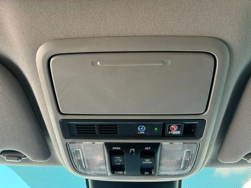 Used 2024 Honda Odyssey Touring image 24