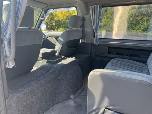 Used 1991 Mitsubishi Delica image 13