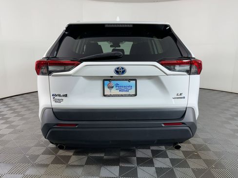 Used 2023 Toyota RAV4 LE image 7