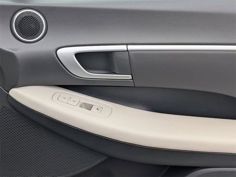 Used 2025 Hyundai Sonata SEL image 32
