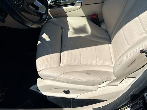 Used 2018 Mercedes-Benz GLC 300 image 19