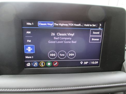 Used 2023 Chevrolet Suburban LS image 18