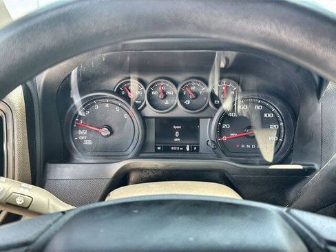 Used 2024 Chevrolet Silverado 1500 Custom RWD image 12