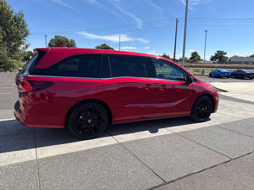 Certified 2025 Honda Odyssey Sport-L image 4