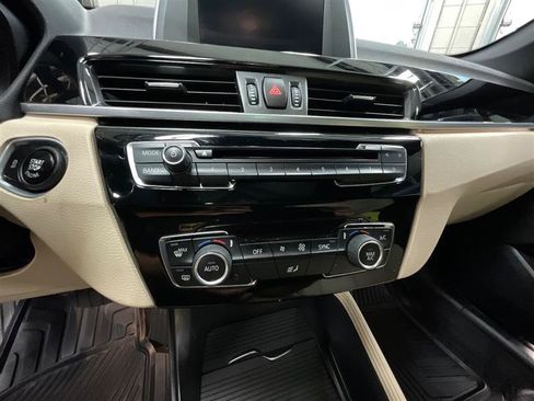 Used 2018 BMW X1 sDrive28i FWD image 16