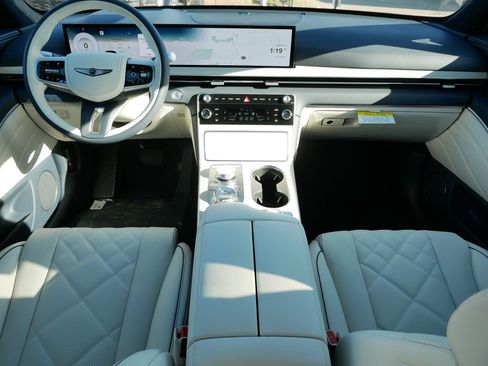 New 2026 Genesis GV80 3.5T Prestige image 6