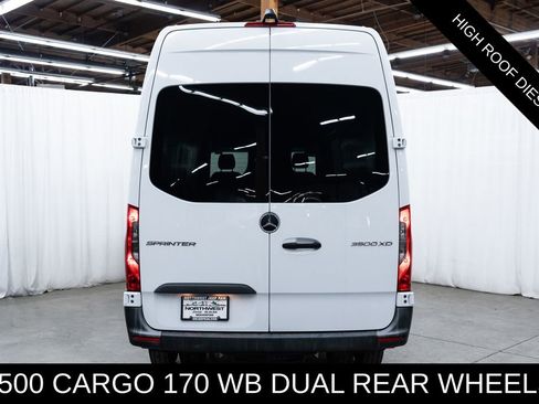 Used 2021 Mercedes-Benz Sprinter 3500 w/ Swivel Seat Package image 5