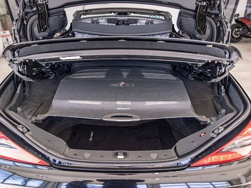 Used 2011 Mercedes-Benz SL 63 AMG w/ Premium I Pkg image 18