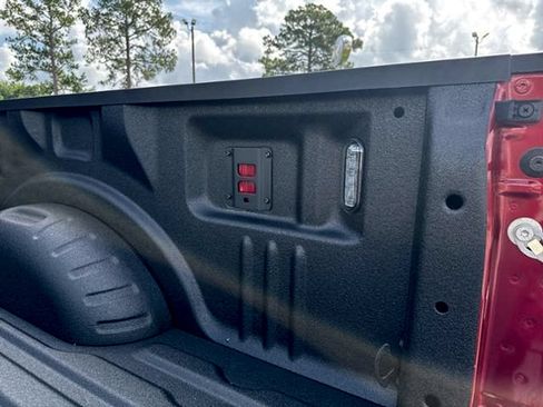 New 2025 Ford F250 Lariat w/ Chrome Package AWD/4WD image 8