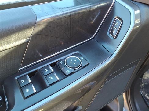 Used 2022 Ford F150 XLT w/ Equipment Group 302A High image 20