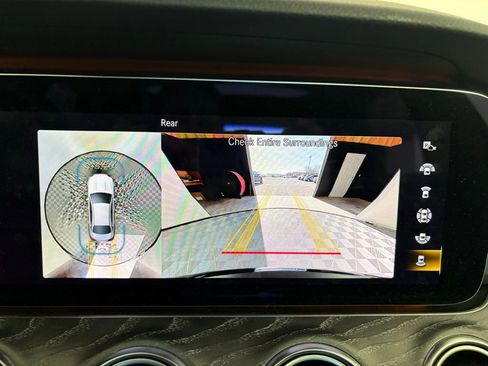 Used 2021 Mercedes-Benz E 350 4MATIC Sedan image 52