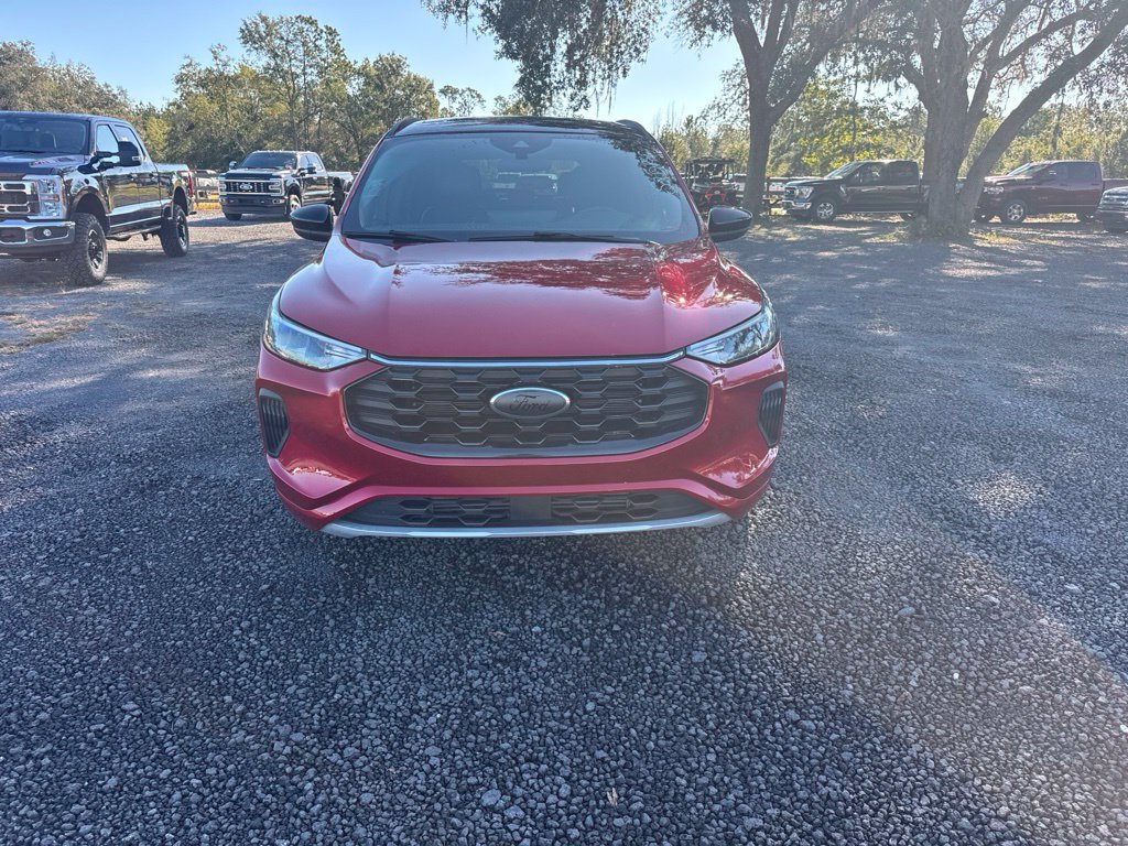 Used 2023 Ford Escape ST-Line w/ Tech Pack #1 FWD image 10