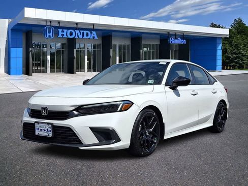Used 2024 Honda Civic Sport image 1