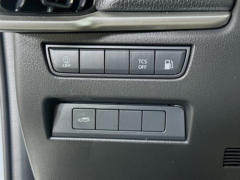 Used 2024 MAZDA CX-90 Plug-In Hybrid w/ Preferred AWD/4WD image 17