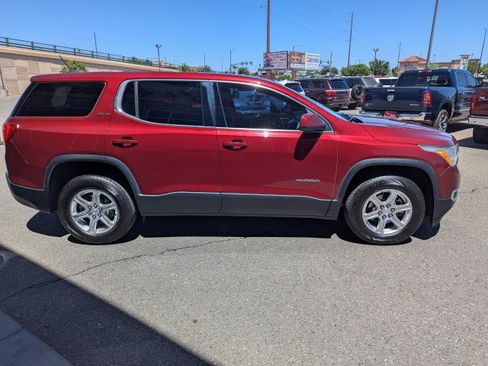 Used 2018 GMC Acadia SLE AWD/4WD image 6