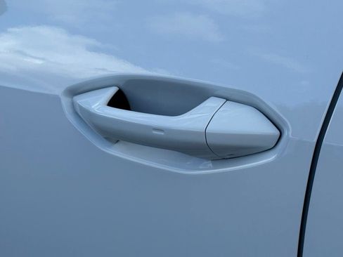 Used 2023 Audi Q4 e-tron Premium Plus image 43