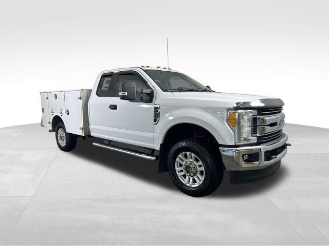 Used 2017 Ford F250 XLT w/ XLT Value Package AWD/4WD image 7
