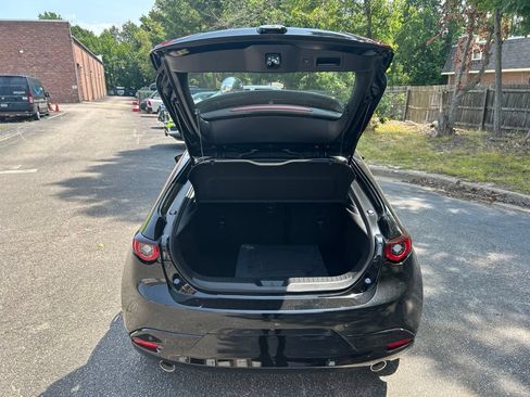 New 2026 MAZDA MAZDA3 Hatchback w/Premium Plus Pkg AWD/4WD image 30
