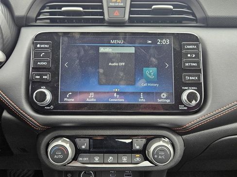 New 2025 Nissan Versa SR w/ Trunk Package image 13