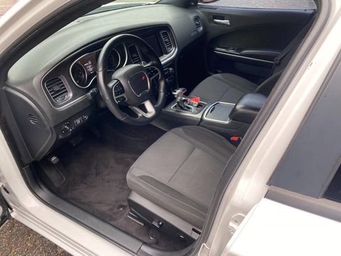 Used 2018 Dodge Charger R/T image 14