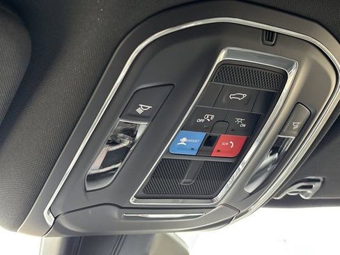 New 2026 Jeep Grand Wagoneer Limited AWD/4WD image 40