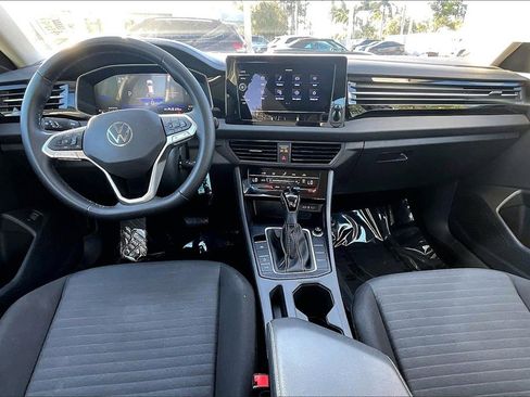 Certified 2025 Volkswagen Jetta S image 3