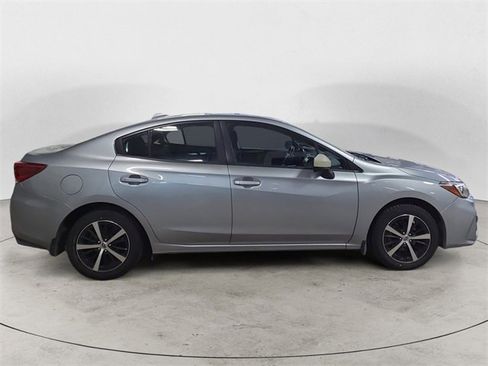Used 2019 Subaru Impreza 2.0i Premium w/ Eyesight & BSD/Rcta & SRF image 6