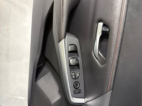 Used 2025 Nissan Sentra SR w/ Midnight Edition FWD image 11