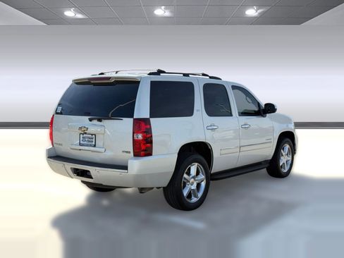 Used 2011 Chevrolet Tahoe LTZ image 8