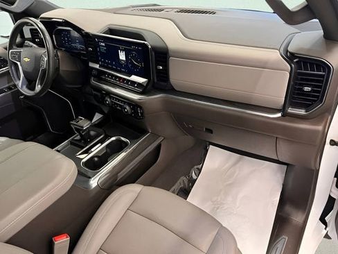 Certified 2023 Chevrolet Silverado 1500 LTZ AWD/4WD image 8