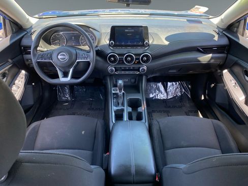 Used 2024 Nissan Sentra SV FWD image 10