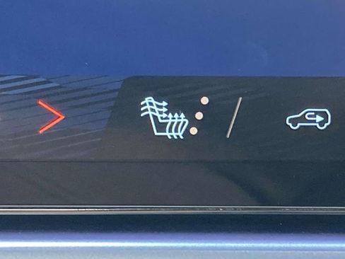 New 2026 Chevrolet Equinox EV LT image 21