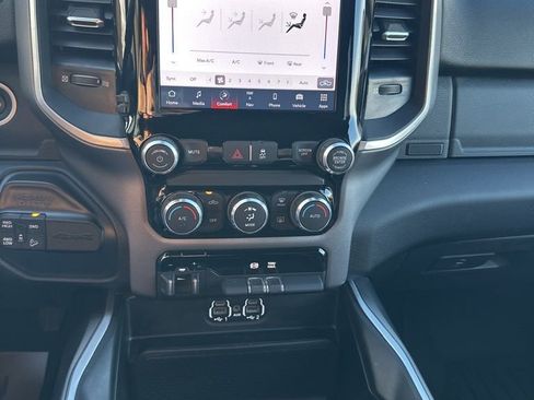 Used 2022 RAM 2500 Big Horn w/ Level A Equipment Group image 17