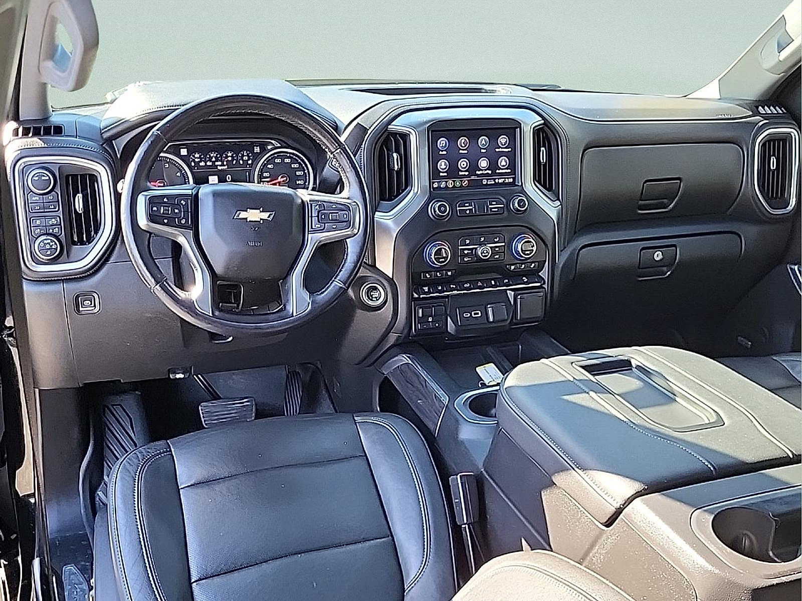 Used 2020 Chevrolet Silverado 3500 LTZ w/ LTZ Premium Package AWD/4WD image 16
