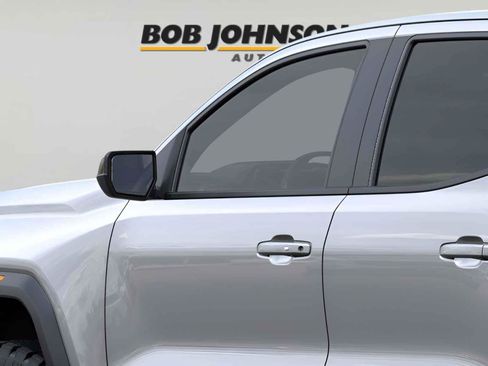 New 2026 GMC Canyon Elevation image 12