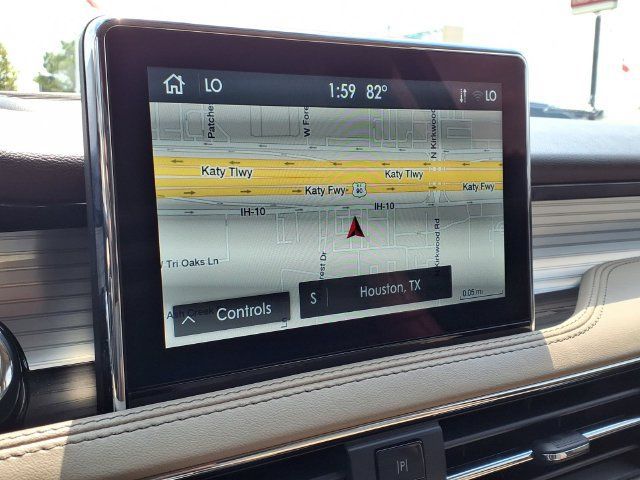 Certified 2022 Lincoln Corsair FWD w/ Equipment Group 101A image 9