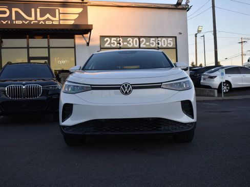 Used 2022 Volkswagen ID.4 Pro image 4