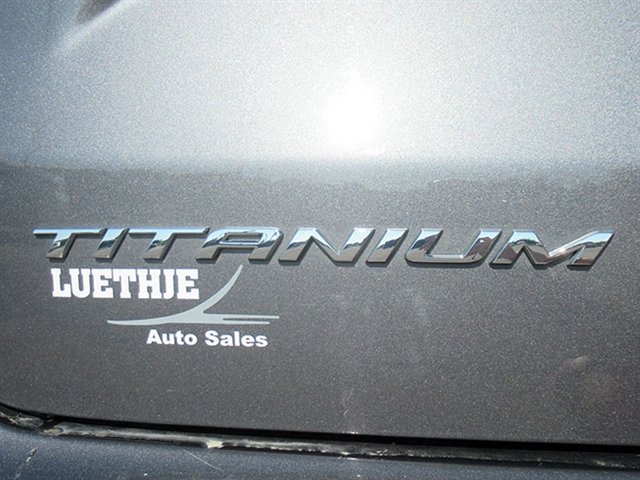Used 2022 Ford Edge Titanium AWD/4WD image 40