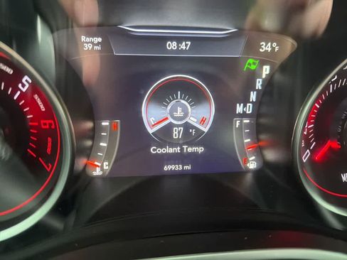 Used 2018 Dodge Challenger R/T Scat Pack w/ Leather Interior Group image 17