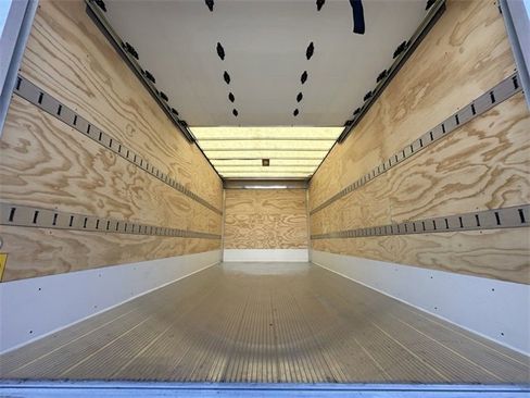 New 2024 Ford E-450 and Econoline 450 Super Duty w/ Power Windows & Locks Group image 30